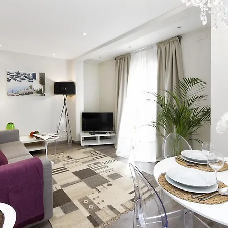 Apartment Eixample Building By Mercedes Heritage