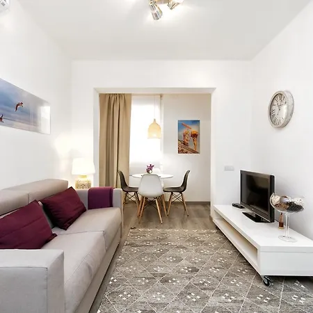 Eixample Building By Mercedes Heritage Apartment *
