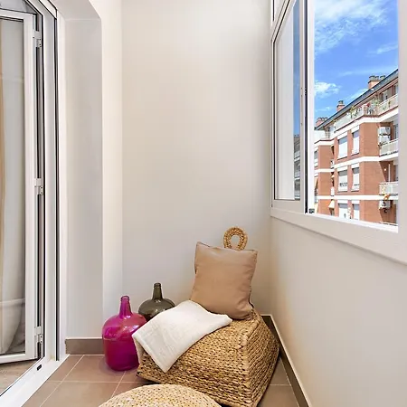 Eixample Building By Mercedes Heritage Apartment