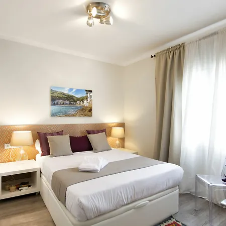 Apartment Eixample Building By Mercedes Heritage Barcelona